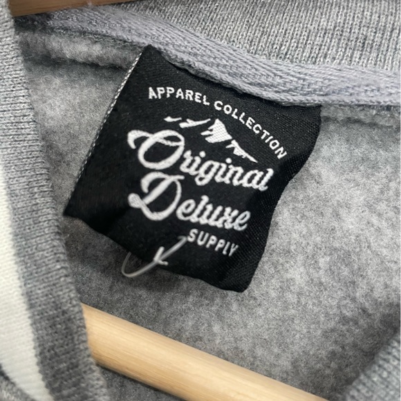 Original deluxe supply varsity jacket - skull & roses - Picture 3 of 3